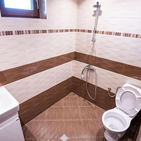 белите къщи * 반야