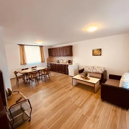 белите къщи Banya (Blagoevgrad)