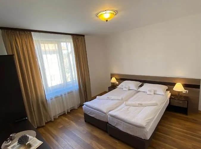 белите къщи *