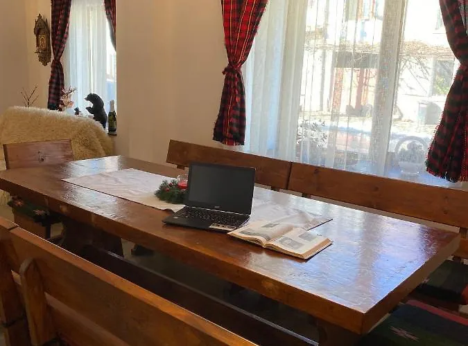 белите къщи Hotel