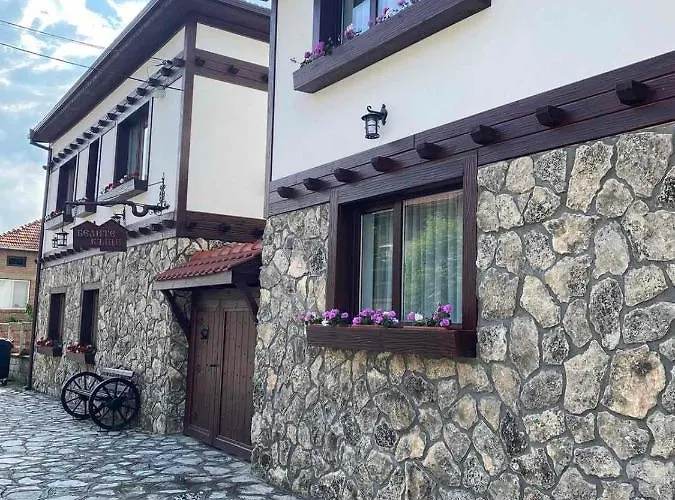 Hotel белите къщи *